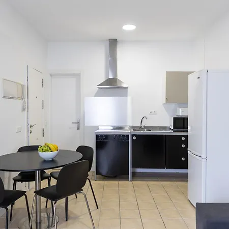 Picasso Corner Premium Homes Apartment *