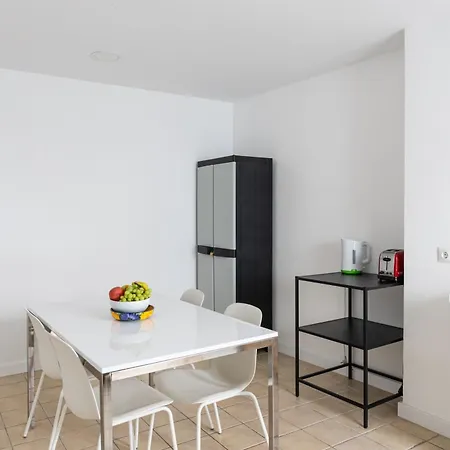 Picasso Corner Premium Homes Apartment *