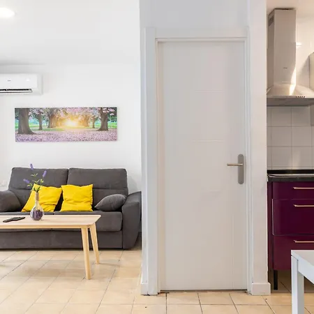 Picasso Corner Premium Homes *